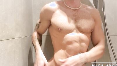 I DANCE FOR YOU IN THE SHOWER - MIKA AYDEN