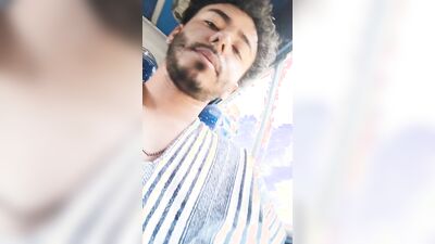 Exhibitionist handjob on bus