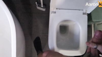 Slow Motion Bareback Breeding & Pissing