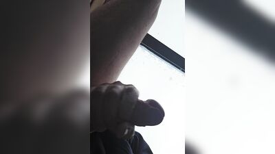 Winter work trip make me hormy, big cumshot all over the window