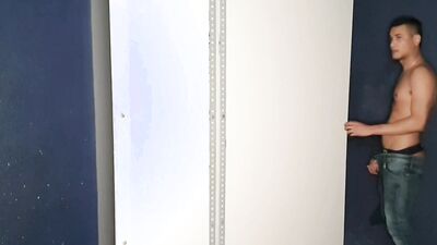 Diego is horny and he finds an ass to seed in the public toilet