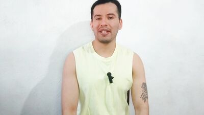 twink de 18años es penetrado por los 21cm de vergota de su vecino el militar ! Relato sexual