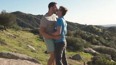 Hubbie To Be Gives Blessing To Fiance To Fuck Stud Bestie