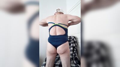 Striptease 2 and handjob