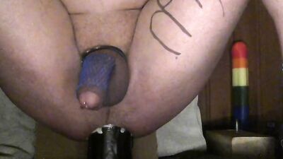 Anal Cum Gooning on Webcam