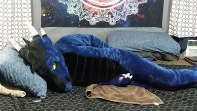 Poor Frustrated Dragon Can't Cum
