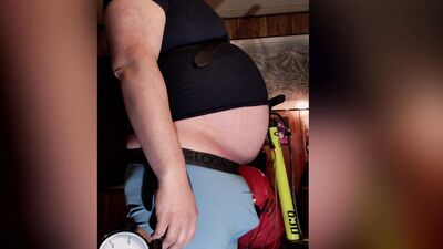 Thirty Three - Belly Inflation