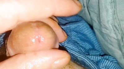 Famous Male Celebrity Baits Busted Cory Bernstein, Jerking Big Daddy Cock and Huge Cum Shot !