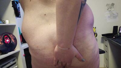 Chubby Puppy is jerking off and Cum