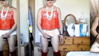 Dress up and wanking with commentary