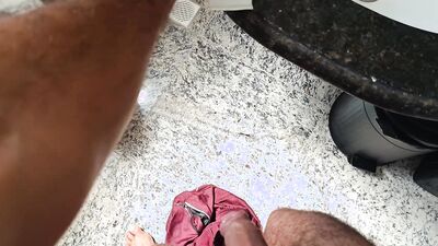 I went into the club bathroom and gave a hot handjob with my finger in my ass, very horny