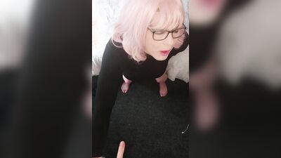 Juniper Berri UK crossdresser Sunday dildo fun