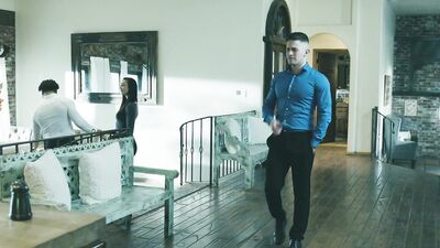 Hot Real Estate Agent Creampied By Client While Unsuspecting Wife Waits