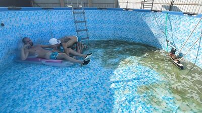 The boss fucks a twink in his tight asshole without lube - 395