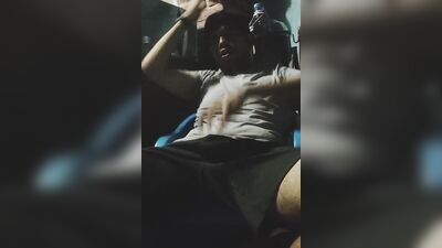 BOXEANDO CON MI VERGA ENORME (EL PRÍNCIPE DEL CHILOTE Y SUS BULTOS NOCTURNOS VERSIÓN FULL)