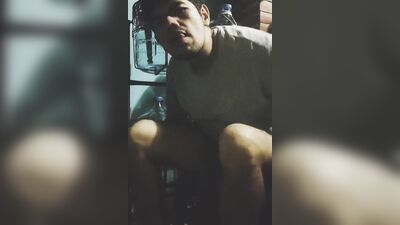 BOXEANDO CON MI VERGA ENORME (EL PRÍNCIPE DEL CHILOTE Y SUS BULTOS NOCTURNOS VERSIÓN FULL)
