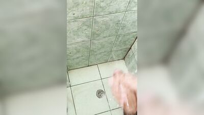man in the shower ends up masturbating until he comes - watch the end