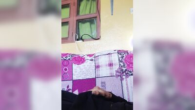 Man masturbating in the living room without being seen