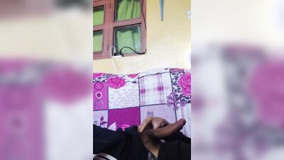 Man masturbating in the living room without being seen