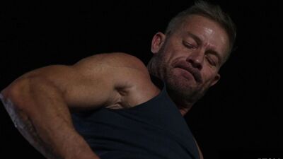 Midnight Outdoor Romp Fest For Horny Mechanics