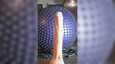 Big 10 Inch Makes Me Want More