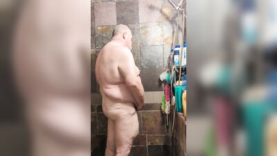 DavidBigBottom taking a shower