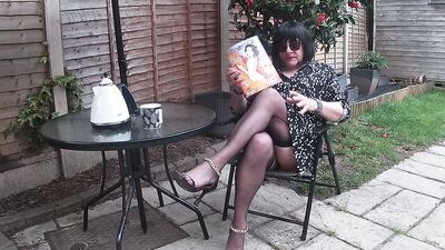 Relaxing in the Graden