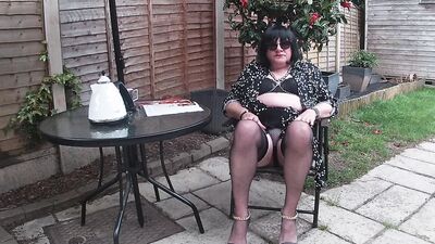 Relaxing in the Graden