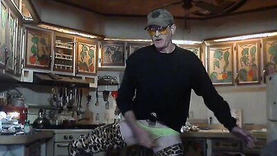nobles an green panties