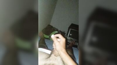 Hombrebuscaculogayparafollarperoterminamastubandosesoloencasa