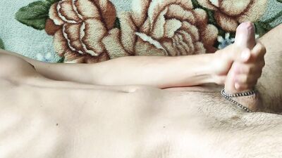 A young energetic boy masturbates while no one is at home. Orgasm.