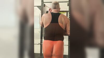 Another session in my thn orange tights