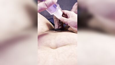 Cockring + vibrating fleshlight = messy cumshot