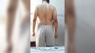 CUERPO DESNUDO Y NATURAL DE MACHO MEXICANO ????????