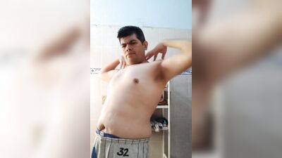 CUERPO DESNUDO Y NATURAL DE MACHO MEXICANO ????????
