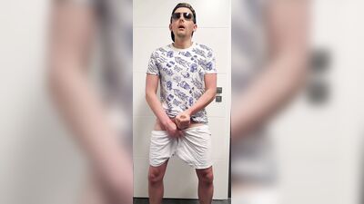 18 Cute twink wanks, cums and eat cum