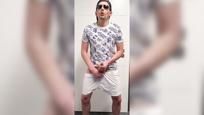 18 Cute twink wanks, cums and eat cum