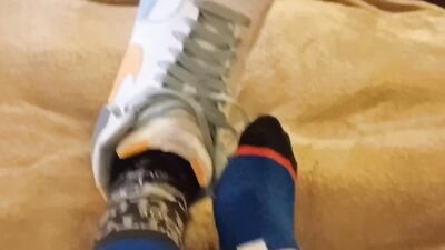 feet, shoes, then I cummed in my mouth????