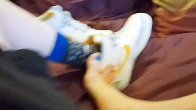 feet, shoes, then I cummed in my mouth????