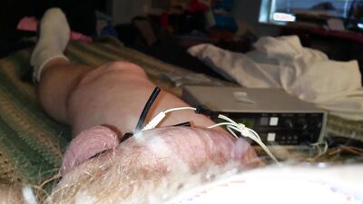 Estim Close Up With HFO