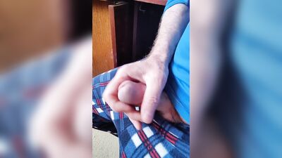 Wanking of an unusual cock and cumming