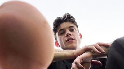 Lick my toes while I jerk off in a garden