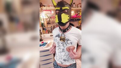 Pig Slut Whore Titten-Sau Huge Big Cock Cum shot in Workshop