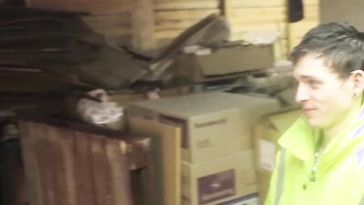 Kinky ks make a cock munching train at a warehouse