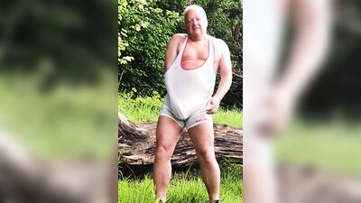 I love to do outdoor dares