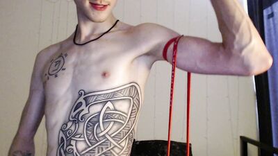 Another video of Endo where he shows off his biceps