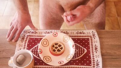 Cicci77 masturbates Pedro to prepare lots of sperm to eat for breakfast