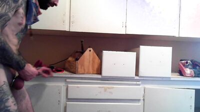 An unusual 'handyman' finds some new tools to add to his toolbox...