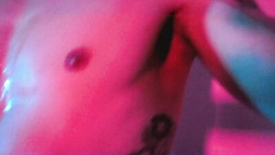 Hot oiled body and big cock masturbation - CUM Vulcano!