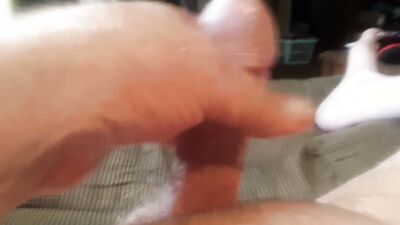 Dodgechargerpppppp jacking off close up with cumshot